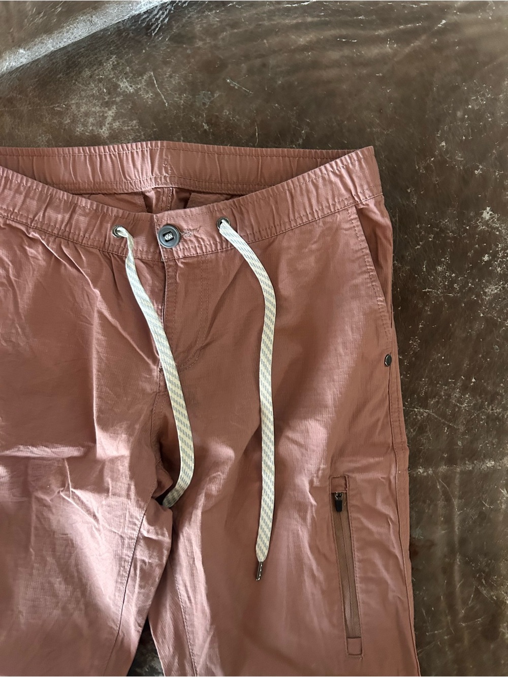 Vuori Ripstop Pants - Picture 3 of 5